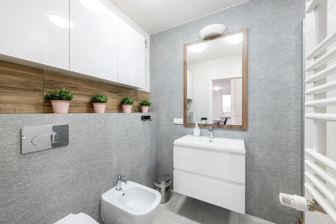 Waw Mokotow Pokoje Manhattan Varsovie Extérieur photo